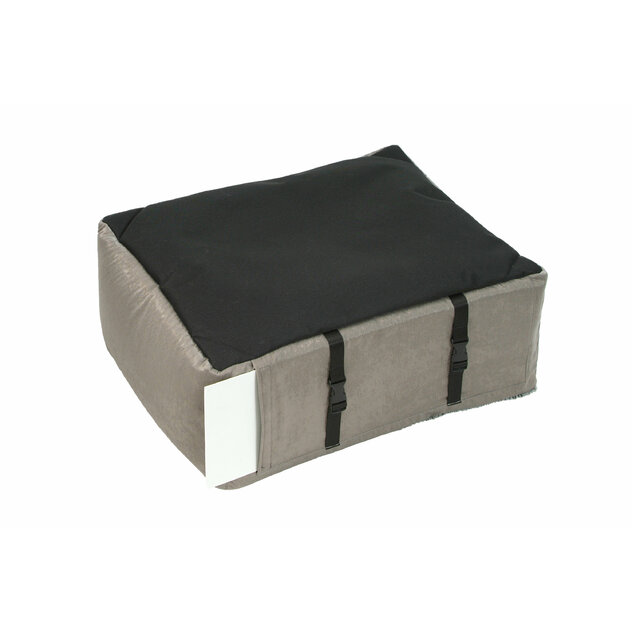 pelech do auta sivý 01-